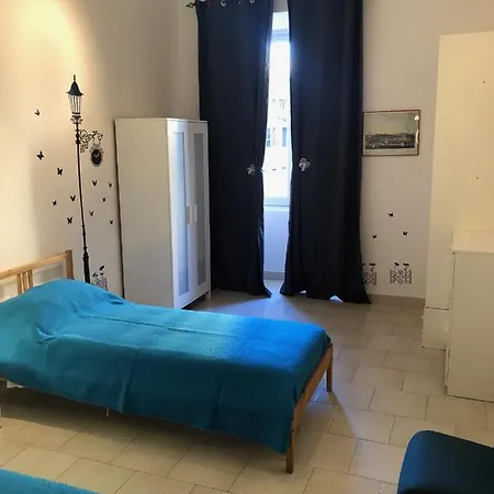 Apartment Genovahost - Low-cost Brignole